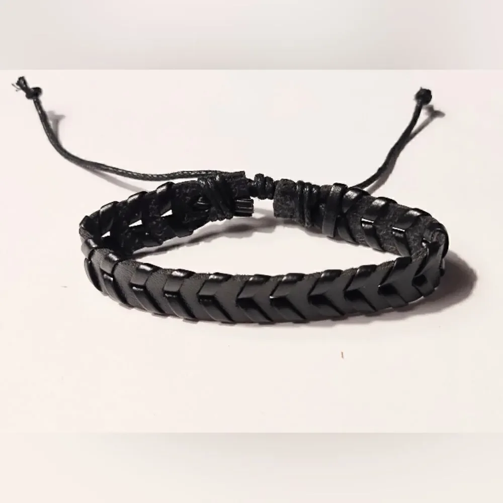 Men's bracelet leather braided black new d42
